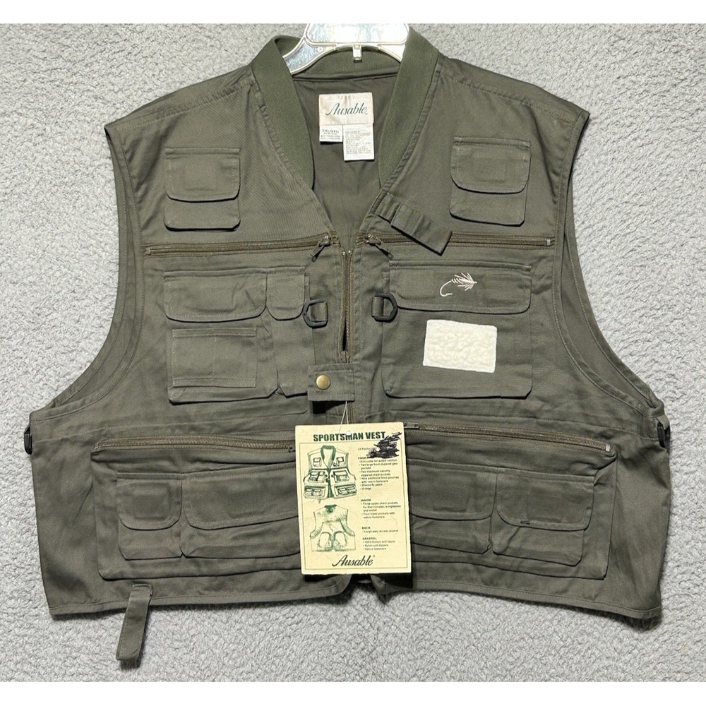 Fly Fishing/Photograpy Vest With Many Pockets Vintage Ausable Size 2XL NWT Rare